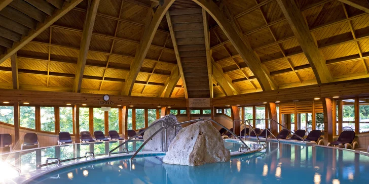 Krásný resort 5 minut od termálů Hévíz s polopenzí a neomezeným wellness