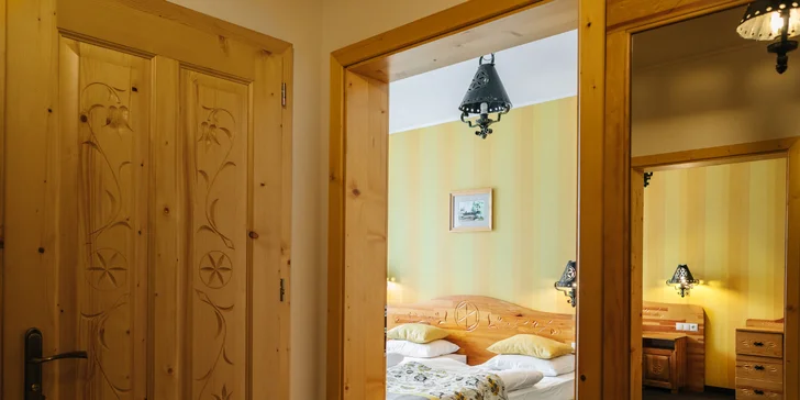 Boutique wellness resort u Opole: zátoka Bajka s písčitou pláží, strava i zábava pro děti