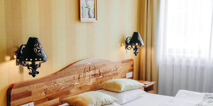 Boutique wellness resort u Opole: zátoka Bajka s písčitou pláží, strava i zábava pro děti