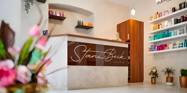 Dokonalá péče o pleť a vlasy: otevřené vouchery na 1500 až 3000 Kč do salonu v centru Prahy