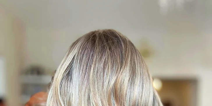 Dokonalá péče o pleť a vlasy: otevřené vouchery na 1500 až 3000 Kč do salonu v centru Prahy