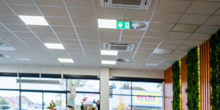 Running sushi: snězte, co stihnete během 90 minut v moderní asijské restauraci