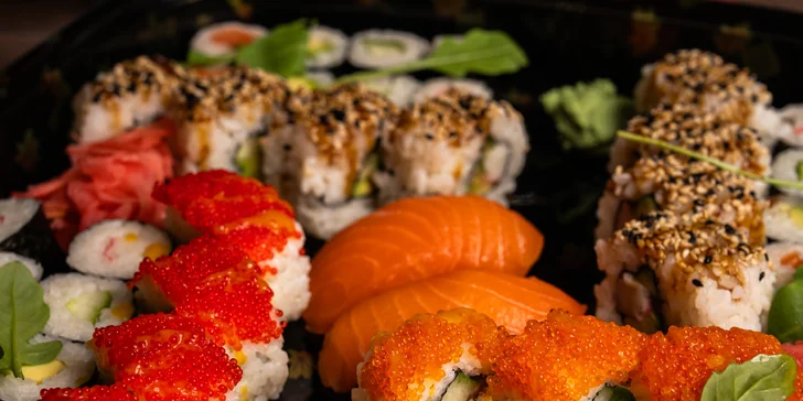Running sushi: snězte, co stihnete během 90 minut v moderní asijské restauraci