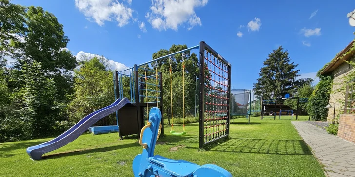 Pobyt v apartmánech na Liptově s výhledem na Kriváň, malým wellness a zahradou