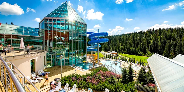 Odpočinek ve 4* hotelu Bukovina s neomezeným vstupem do komplexu s 12 bazény