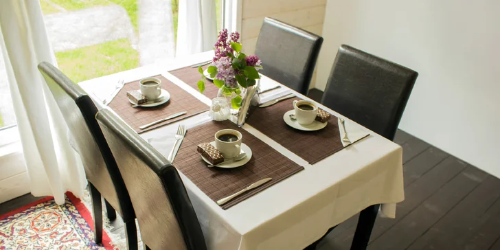 Oáza klidu v prostředí Bardejovských Kúpelí: moderní apartmány i bazény nebo sauna