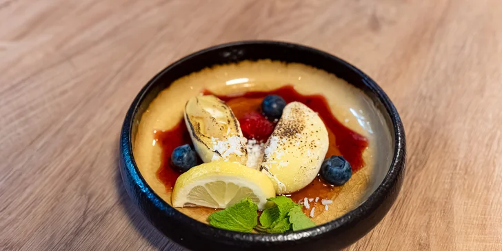 Ochutnejte Asii: degustační menu pro 2 osoby v restauraci Nemi –⁠⁠⁠⁠⁠⁠ poke, gyoza knedlíčky i pho