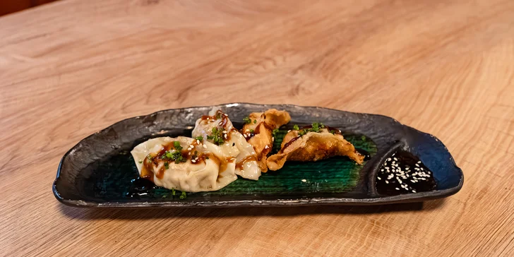 Ochutnejte Asii: degustační menu pro 2 osoby v restauraci Nemi –⁠⁠⁠⁠⁠⁠ poke, gyoza knedlíčky i pho