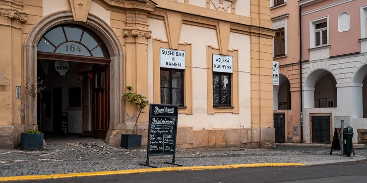 Ochutnejte Asii: degustační menu pro 2 osoby v restauraci Nemi –⁠⁠⁠⁠⁠⁠ poke, gyoza knedlíčky i pho