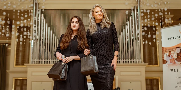 Vstupenka na Moravský vinařský podzim 2025: prestižní degustace vín, jedinečné delikatesy i cimbálová muzika