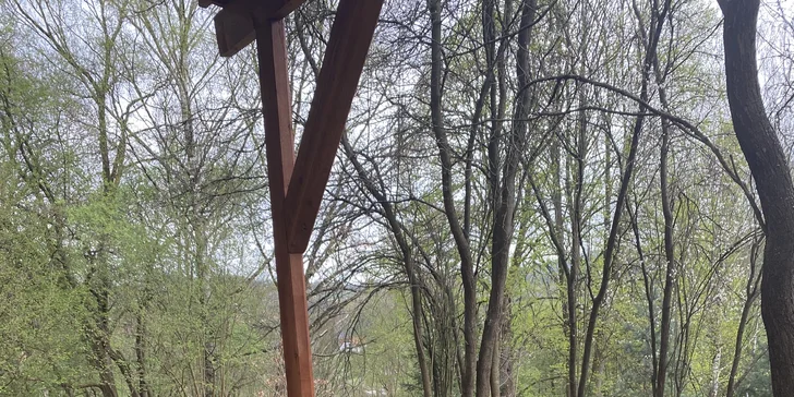 Tiny house v Podkrkonoší: útulný domek možnost relaxace v sauně a koupacím sudu