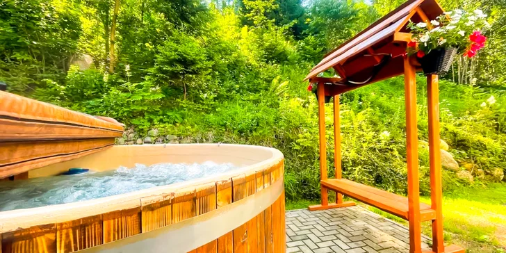 Pobyt v luxusních apartmánech nebo ve studiu s krbem v Demänovské Dolině: infrasauna v ceně, privátní káď od 3 nocí