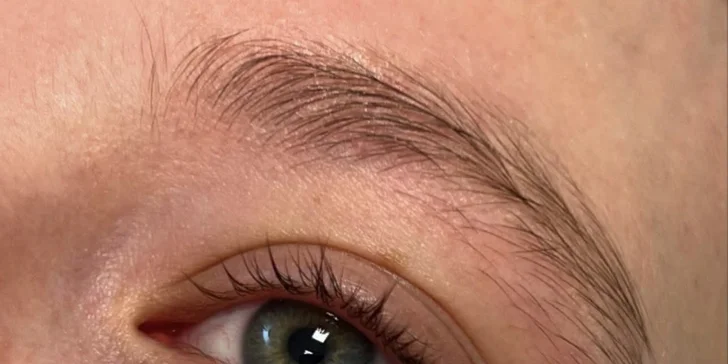 Lash lifting nebo kosmetické ošetření: základní i pro zralou pleť