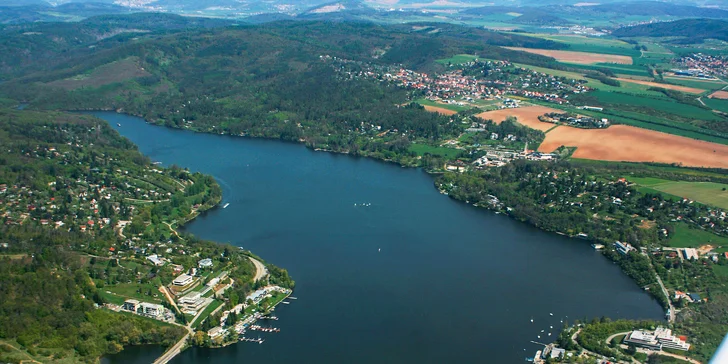 Brno, jak ho neznáte: vyhlídkový let v letadle Cessna 207 nejen nad hradem Špilberk