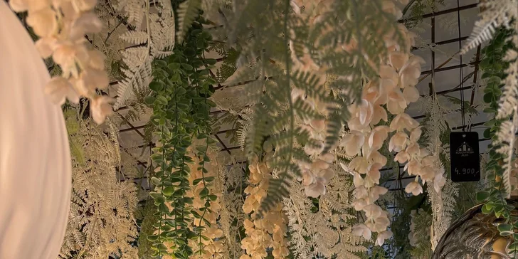 Romantické venkovské apartmány na severu Čech: možnost exkurze do sklárny i posezení v secesní kavárně