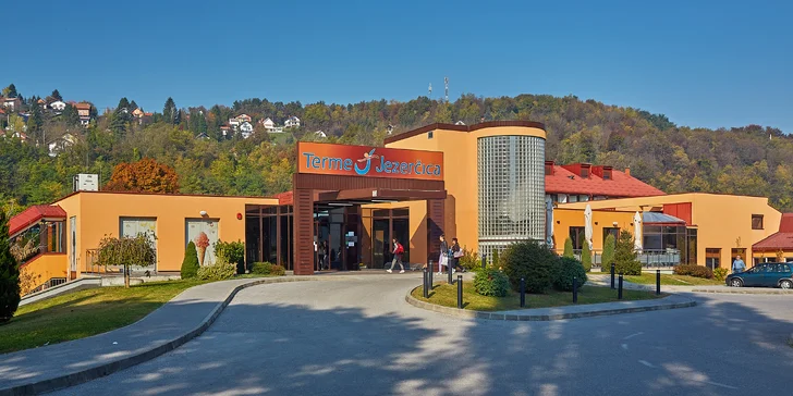 Chorvatské termály Jezerčica: 4* hotel s 8 bazény, plná nebo polopenze