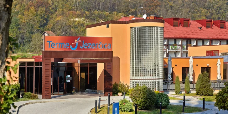 Chorvatské termály Jezerčica: 4* hotel s 8 bazény, plná nebo polopenze