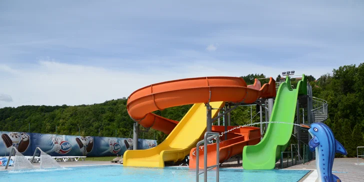 Chorvatské termály Jezerčica: 4* hotel s 8 bazény, plná nebo polopenze