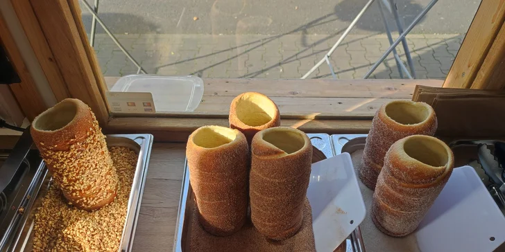 Klasický či oříškový trdelník s horkým nápojem podle výběru