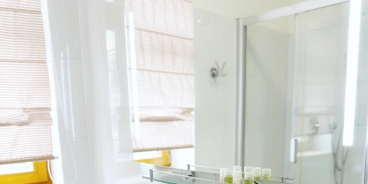 Relax ve Varech u kolonády: 4* hotel s polopenzí, wellness i procedurami