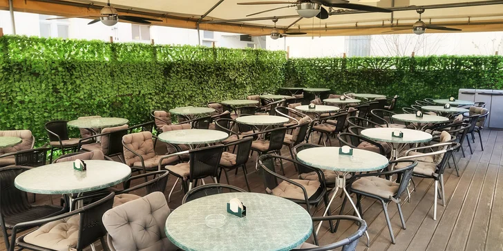 Netradiční specialita: 12 zapečených šneků a lahev Pálavy pro dva