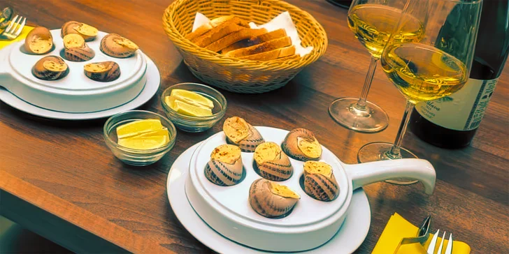 Netradiční specialita: 12 zapečených šneků a lahev Pálavy pro dva