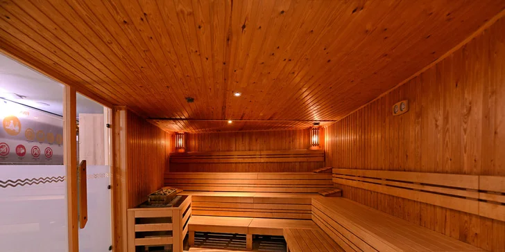 Vinařský pobyt ve vyhlášené oblasti Villány: strava, wellness a vstupy do lázní