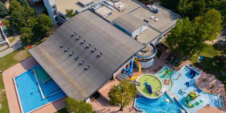 Vinařský pobyt ve vyhlášené oblasti Villány: strava, wellness a vstupy do lázní