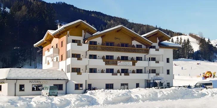 Pobyt v italských Alpách: hotel u sjezdovek a turistických tras, strava i wellness