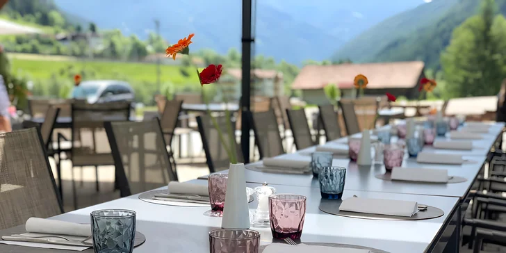 Pobyt v italských Alpách: hotel u sjezdovek a turistických tras, strava i wellness