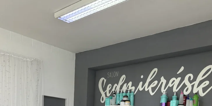 Trendy zesvětlení vlasů: balayage pro všechny délky vlasů v salonu v Budějovicích