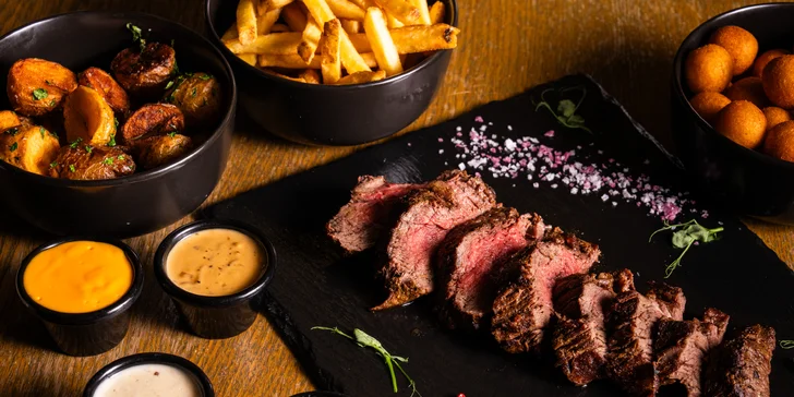 Live flambování pro 2 osoby: pravá hovězí svíčková na rumu Abuelo 12 yo