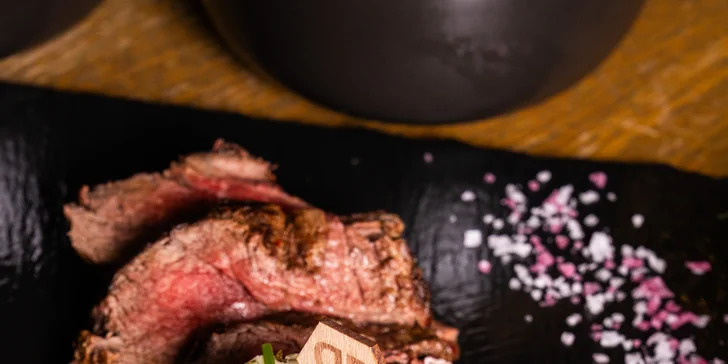 Live flambování pro 2 osoby: pravá hovězí svíčková na rumu Abuelo 12 yo