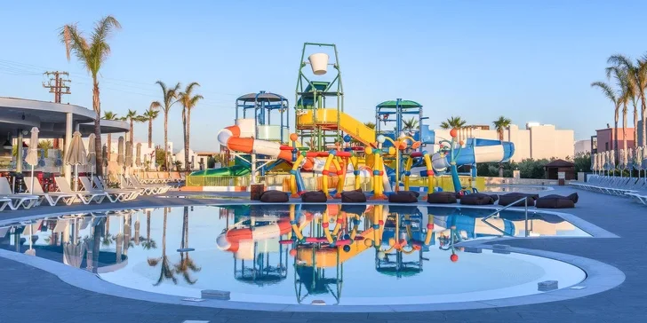 Dovolená na Krétě: 4* hotel, all inclusive, bazény s aquaparkem, animace i let