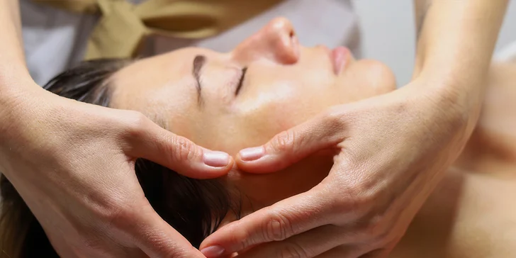 Otevřené vouchery na jakoukoli službu v Holistic Beauty: 500-3000 Kč