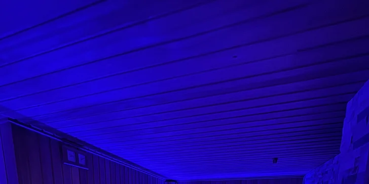 2 hodiny ve wellness se saunovým světem a vířivkou pro 1 nebo 2 osoby