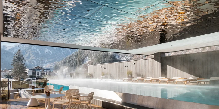Luxusní horský resort v Tyrolských Alpách s nekonečným wellness, zábavou pro děti a polopenzí +