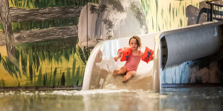 Luxusní horský resort v Tyrolských Alpách s nekonečným wellness, zábavou pro děti a polopenzí +