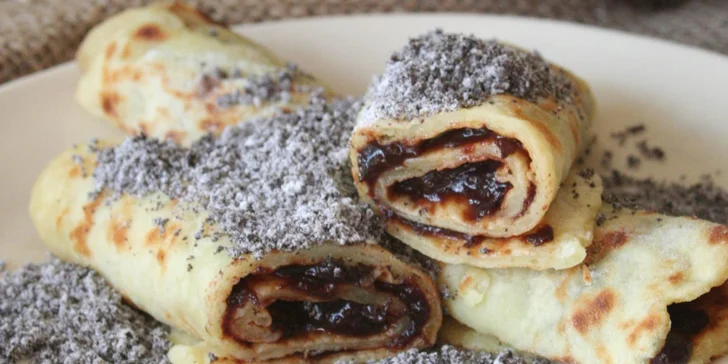 Svatomartinské hody: burger s trhaným, celá pečená husa i sladké lokše