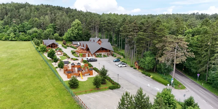 Útulné apartmány u Bojnic: relax na venkově, výhled na hory a čerstvé pečivo k snídani