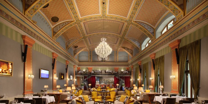 Luxusní odpočinek v centru Budapešti: 5* hotel se snídaní, neomezený wellness