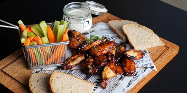 Voucher na 500–2 000 Kč do hotelu Yura: wellness, mini lázně či restaurace