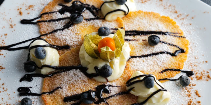 Voucher na 500–2 000 Kč do hotelu Yura: wellness, mini lázně či restaurace