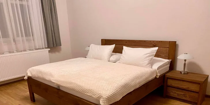 Pobyt se snídaní v Poděbradech: penzion pod zámkem přímo u Labe, památky i cyklistika