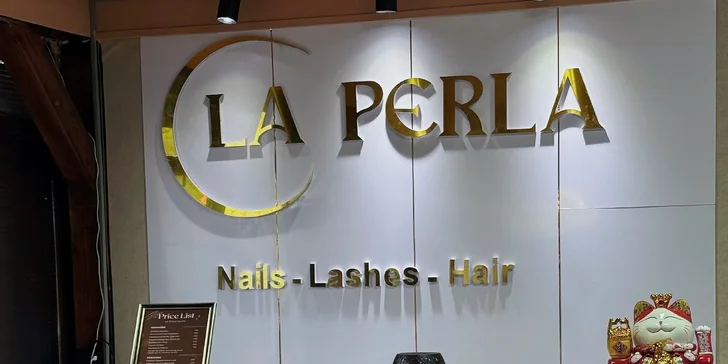 Profesionální péče o vlasy: pánský i dětský klasický střih strojkem nebo nůžkami