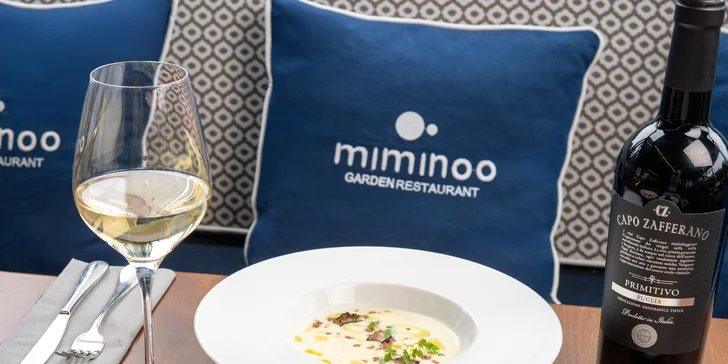 4chodové degustační menu v restauraci Miminoo a vstup na vyhlídku Žižkovské věže pro 2 osoby