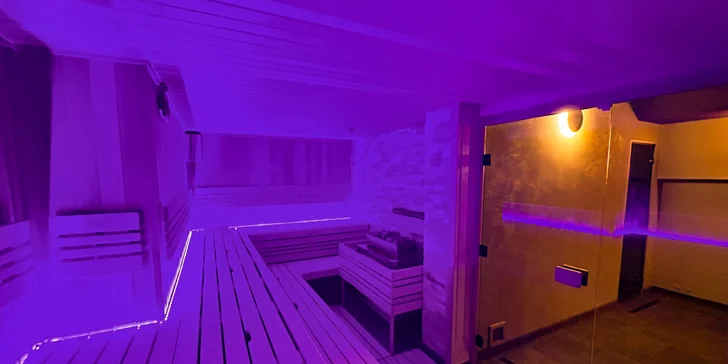 2 hodiny ve wellness se saunovým světem a vířivkou pro 1 nebo 2 osoby