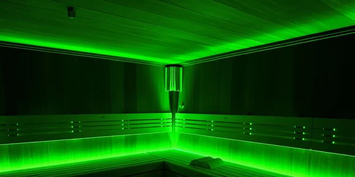 2 hodiny ve wellness se saunovým světem a vířivkou pro 1 nebo 2 osoby