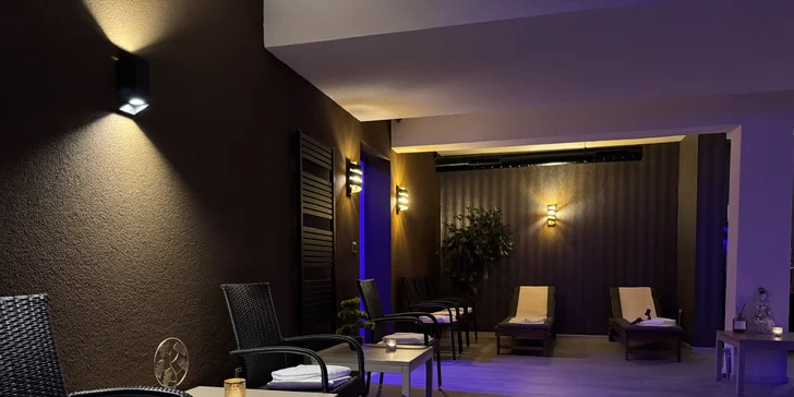 2 hodiny ve wellness se saunovým světem a vířivkou pro 1 nebo 2 osoby