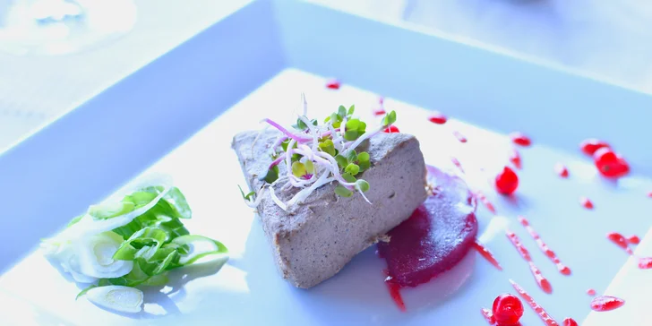 Rajská pohoda na Náchodsku: wellness, snídaně a romantická večeře